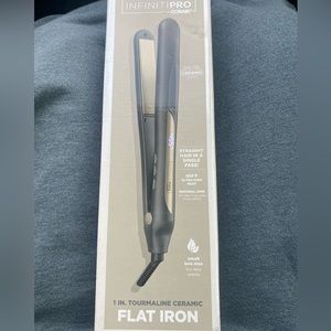 InfinitiPro Digital ceramic flatiron